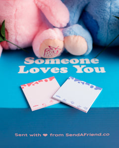 Photo of pink and blue sticky notes included with Deluxe Berry Bestie Bundle